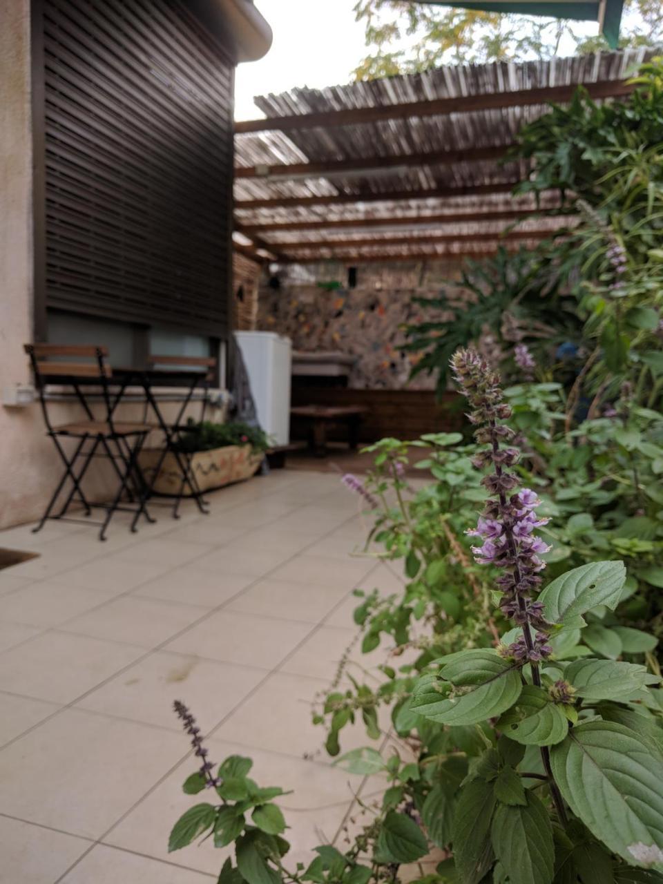 Ahuzat Shaul - Apartment Hadera Eksteriør bilde